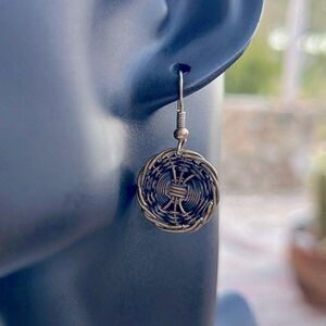 Cute Basketweave Earrings